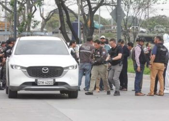 La llamada que obligó al fiscal César Suárez dejar su hogar sin protección policial y provocó su asesinato