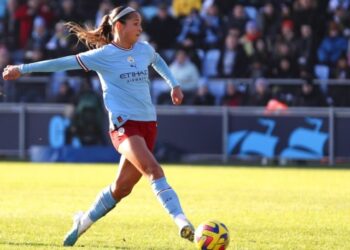 Deyna Castellanos con un pie fuera del Manchester City