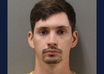 Hombre mató a golpes a su recién nacida en Idaho porque ella no comía ni dejaba de llorar