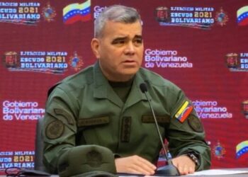 Padrino López se pronunció en rechazo a los planes conspirativos contra Nicolás Maduro