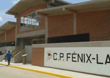 Desalojaron a 173 reclusas del anexo femenino del Centro Penitenciario Fénix