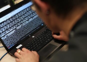 Los usos que los cibercriminales dan a sus datos personales: el lado oscuro al que pueden llegar