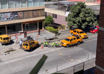 Vecinos de Las Fuentes de El Paraíso denunciaron explosión de transformadores de electricidad (Imágenes)