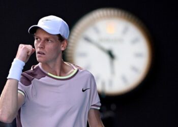 Sinner remonta contra Medvedev y se convierte en el campeón en el Abierto de Australia