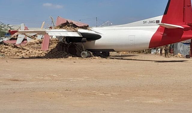 Al menos un muerto y dos heridos al estrellarse un avión de carga contratado por la ONU en Somalia