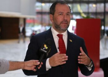 Delegación del chavismo llegó a Brasil para reunión con Guyana