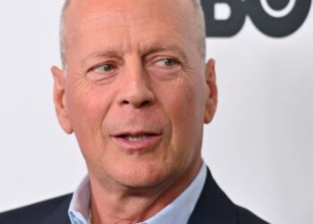 ¿Cuál es el estado de salud de Bruce Willis a casi dos años de la revelación de su enfermedad?