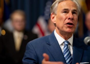 “Una lucha por el futuro de EEUU”: 10 estados envían la Guardia Nacional a Texas para proteger la frontera