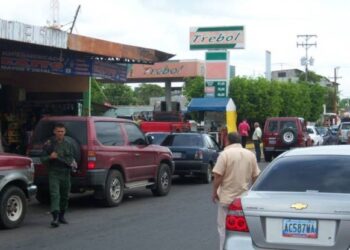 Rechazan nuevo censo para surtir gasolina en Guasdualito