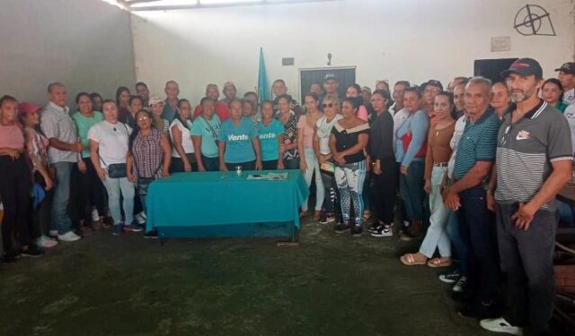 Vente Mérida juramentó a los 16 colegios ciudadanos en el municipio Caracciolo Parra y Olmedo