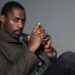 El actor Idris Elba pide vetar los machetes para prevenir los apuñalamientos en el Reino Unido
