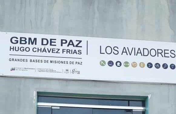 Adultos mayores, desplazados de sus hogares para ejecutar una obra para el Lago de Valencia