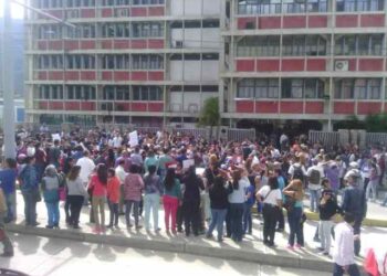 Lucha de trabajadores de la ULA en Mérida por un salario digno se reactiva este 2024