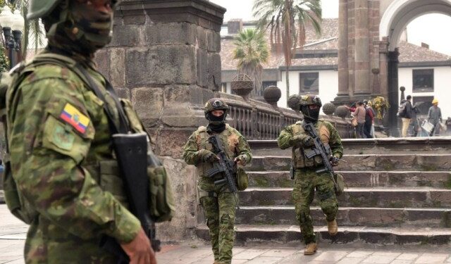 Bolivia intensifica los controles en las fronteras por la situación en Ecuador