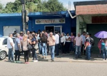 Denuncian en Fiscalía de Barinas agresiones de la DIE contra tres mujeres y un menor en sede de Fenatev