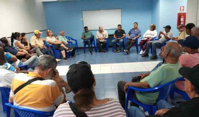 Gremios y sociedad civil de Vargas anunciaron movilización para el #23Ene (FOTOS)