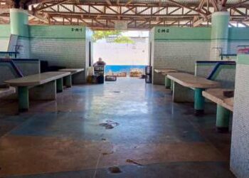 Cierran más del 70% de locales en mercado turístico del pescado en Porlamar