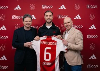 El inglés Jordan Henderson dejó el fútbol de Arabia Saudita y fichó por el Ajax