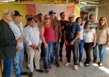 José Márquez: Conforman comandos familiares en Guayana con María Corina