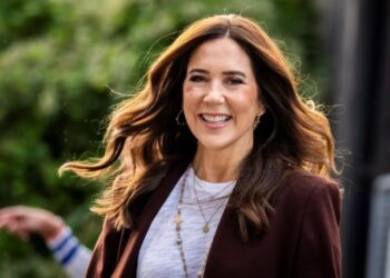 Mary Donaldson, la plebeya australiana que supo ganarse a la reina Margarita y será consorte de Dinamarca