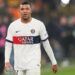 Un cambio importante en el contrato de Mbappé puso en alerta al PSG