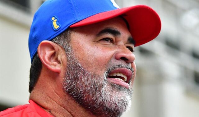 Oswaldo Guillén, el mánager que acabó con dos sequías en el béisbol
