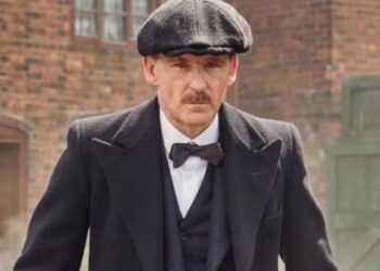 Actor de “Peaky Blinders” fue condenado por posesión de drogas