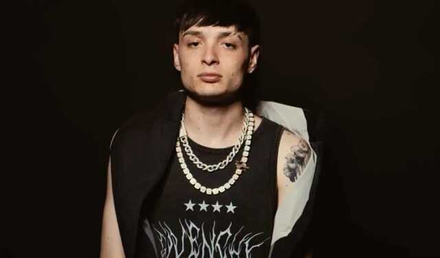 Televisión Nacional de Chile insistió en cancelar el show de Peso Pluma pese a su confirmación