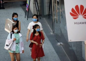 El régimen chino pidió a las mujeres que tengan más hijos, pero su población sigue cayendo