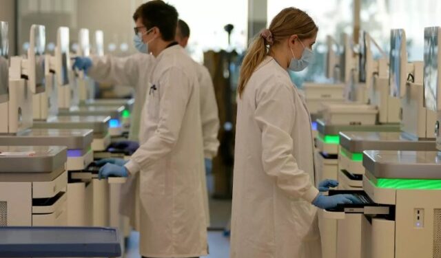 La variante BA.2.86 del Covid puede ser más problemática en el pulmón