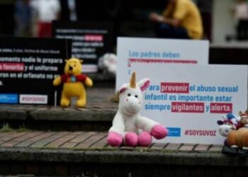 Envían a la cárcel a profesor que abusó sexualmente de 19 estudiantes menores en Colombia