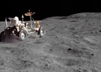 Estudian el polvo lunar para reducir su impacto en misiones y en la salud de los astronautas
