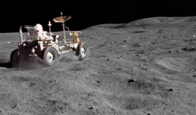 Estudian el polvo lunar para reducir su impacto en misiones y en la salud de los astronautas
