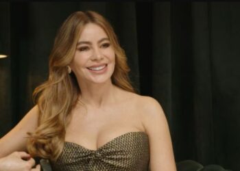 “¡Cállate!”: La reacción de Sofía Vergara ante Kelly Clarkson por minimizar su maquillaje en “Griselda”