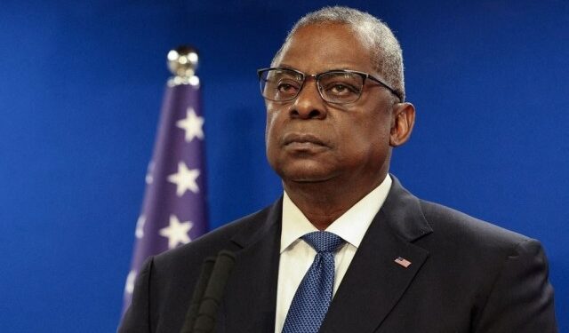 La hospitalización secreta del jefe del Pentágono desata una polémica en EEUU