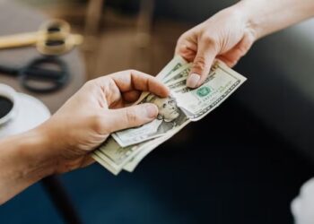 El país latinoamericano que tendrá el mejor salario mínimo en 20 años, según la inteligencia artificial