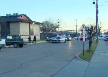 Dolor en Texas: padre perdió la vida de un balazo al colocarse de escudo y proteger a su hijo pequeño