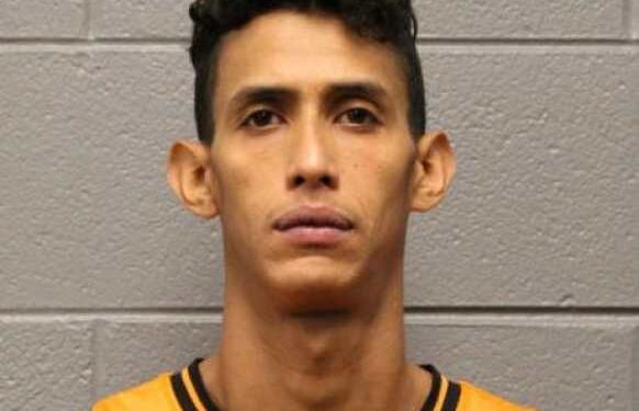 Cayó miembro de una pandilla venezolana en Chicago: le vendió cocaína a policías encubiertos… tres veces