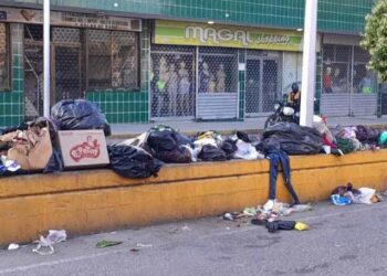 ¡Insólito! Casi medio dólar cobrarán en San Antonio del Táchira por cada bolsa de basura que se recoja