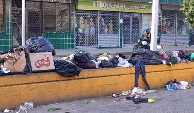¡Insólito! Casi medio dólar cobrarán en San Antonio del Táchira por cada bolsa de basura que se recoja