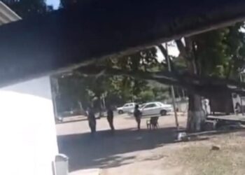 Solo en “Matracay”: Policía Municipal remolca vehículos que están bien estacionados (VIDEO)