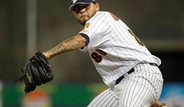 Leones del Caracas expulsó a Rubén Alaniz de su roster tras el pelotazo que los puso contra la pared