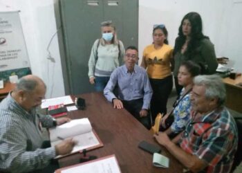 Docentes de Valle de la Pascua le “meten la lupa” a sus reclamos ante el Ministerio del Trabajo