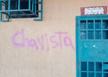 La “furia bolivariana” llegó a las escuelas de Barinas para pretender culpar a María Corina y Víctor Venegas