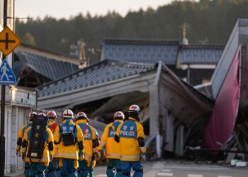Las escenas de duelo se repiten en la costa oeste de Japón tras sismo con 81 muertos, desaparecidos