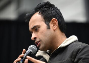 Comienzan las asambleas electorales -caucuses- de Iowa