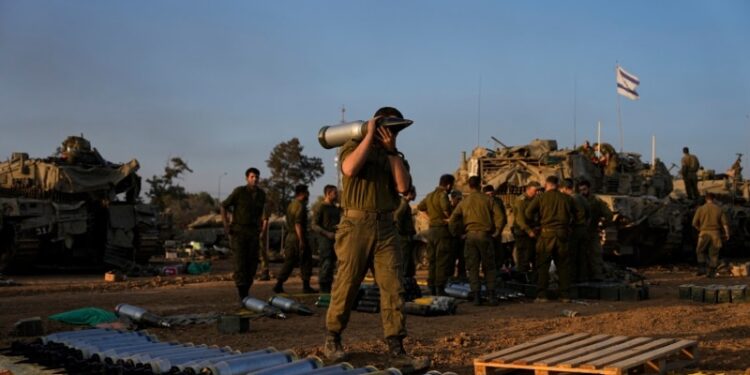 Israel retira a miles de soldados de Gaza mientras los combates se centran en el sur del enclave