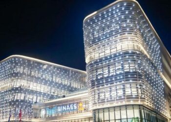 Las millonarias obras financiadas por China en El Salvador y qué papel juegan en la reelección que busca Bukele