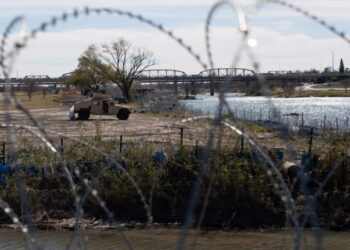 EEUU dice que Texas negó acceso de agentes fronterizos a parque donde se ahogaron tres migrantes