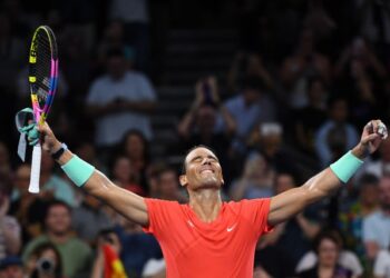 Nadal regresa a las pistas con un triunfo “emotivo e importante” ante Thiem